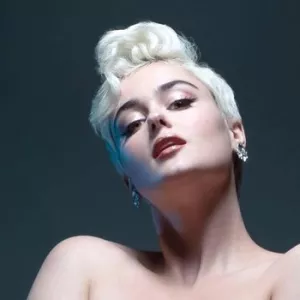 Stefania Ferrario | биография, рост, вес, размер сисек, фигура, возраст